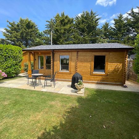 Keepers Lodges Бродуей Екстериор снимка
