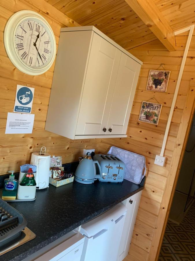 Keepers Lodges Бродуей Екстериор снимка